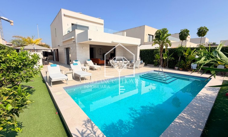 Revente - Detached villa - Los Montesinos - Los Montesinos - Urb. La Herrada
