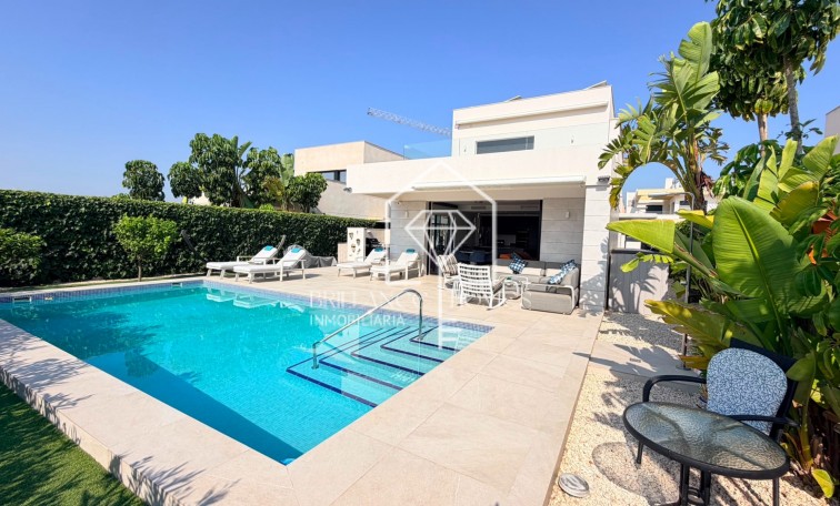Revente - Detached villa - Los Montesinos - Los Montesinos - Urb. La Herrada