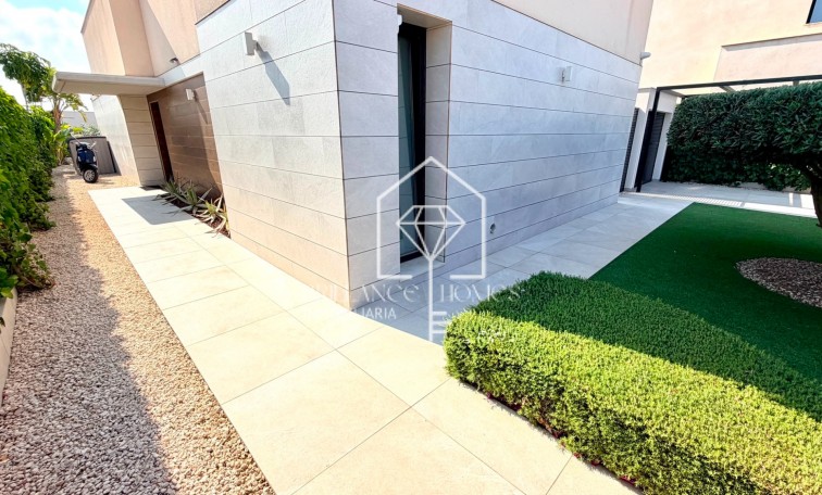 Revente - Detached villa - Los Montesinos - Los Montesinos - Urb. La Herrada