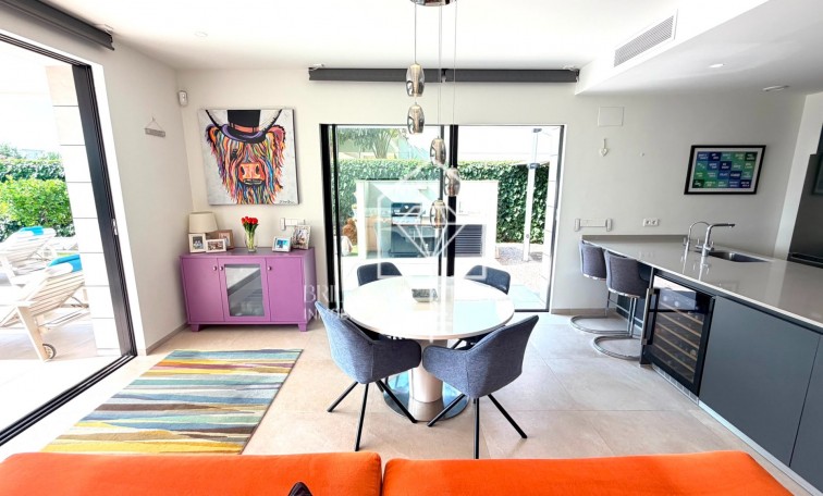 Revente - Detached villa - Los Montesinos - Los Montesinos - Urb. La Herrada