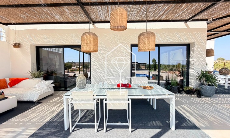 Sale - Detached villa - Pinoso