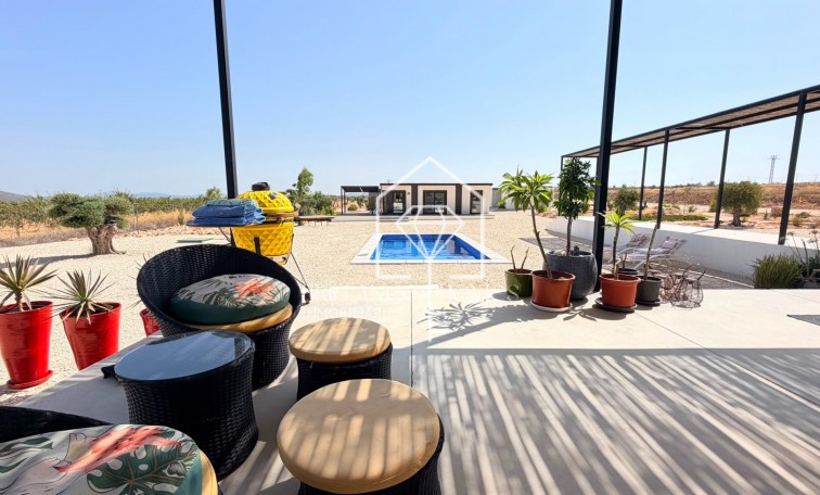 Sale - Detached villa - Pinoso