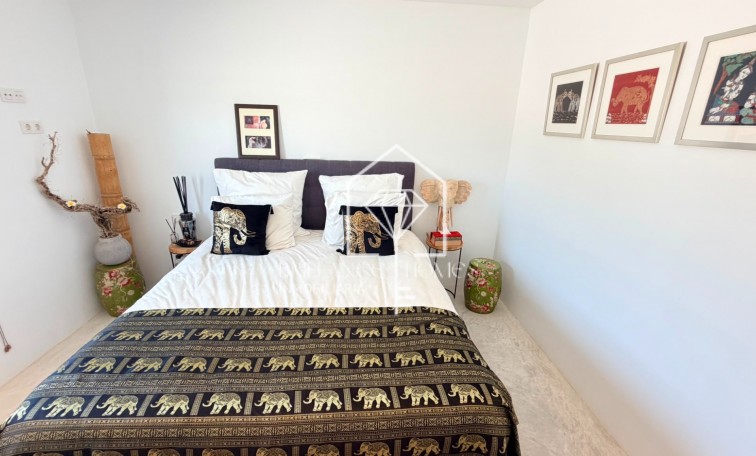 Sale - Detached villa - Pinoso