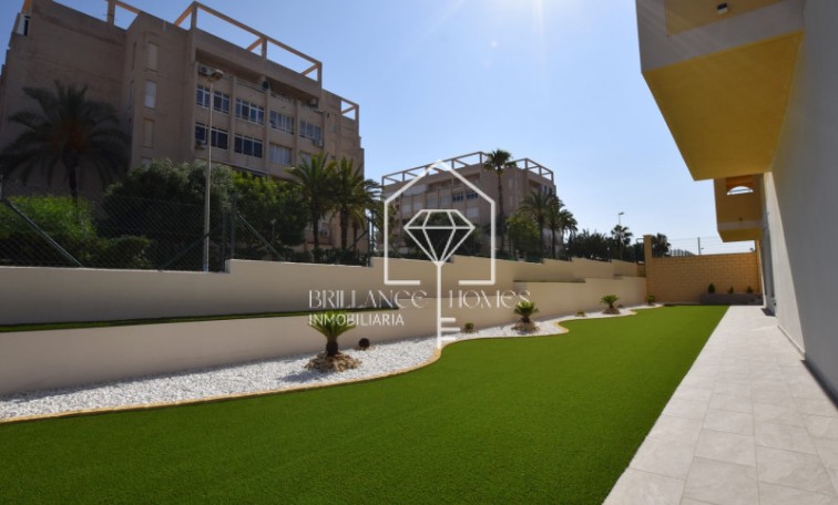 Nowa konstrukcja - Apartment/mieszkanie - Torrevieja