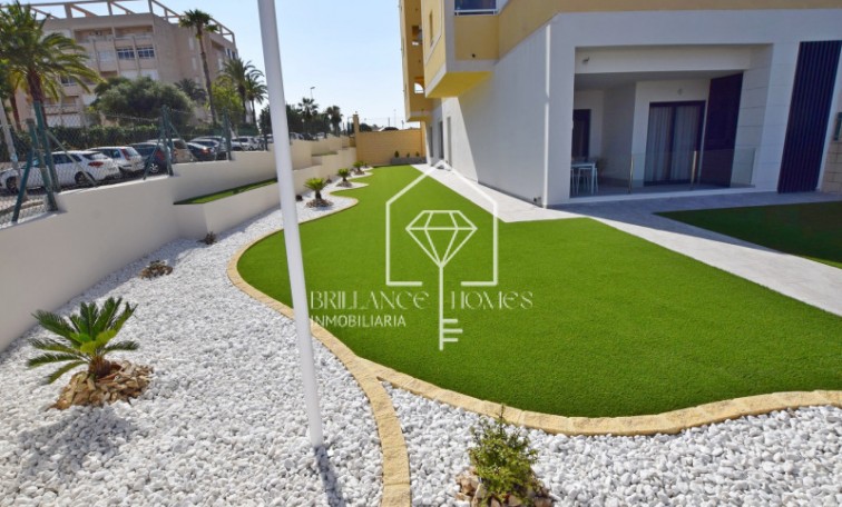 Nowa konstrukcja - Apartment/mieszkanie - Torrevieja