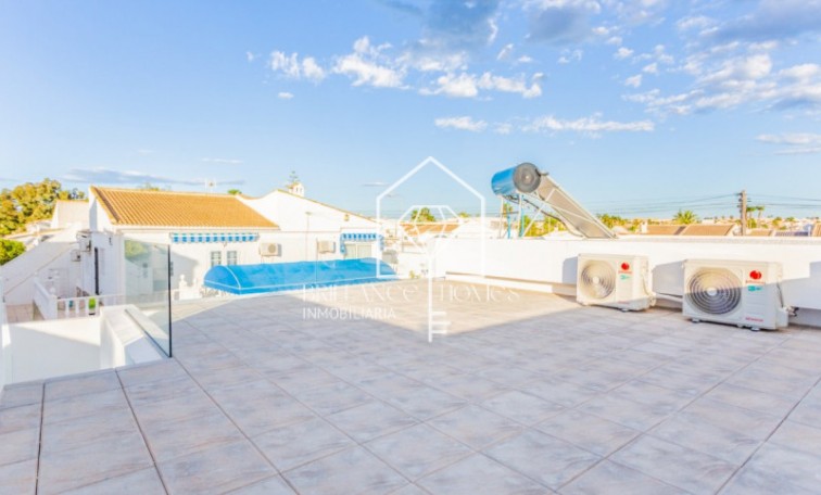 Obra nueva - Villa - Torrevieja