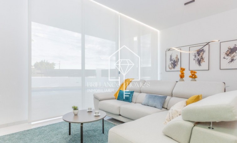 Obra nueva - Villa - Torrevieja