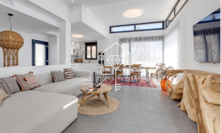 Obra nueva - Villa - Torrevieja