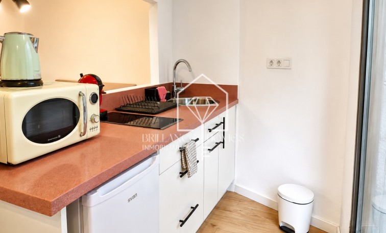 Sale - Apartment / flat - Alicante - Centro