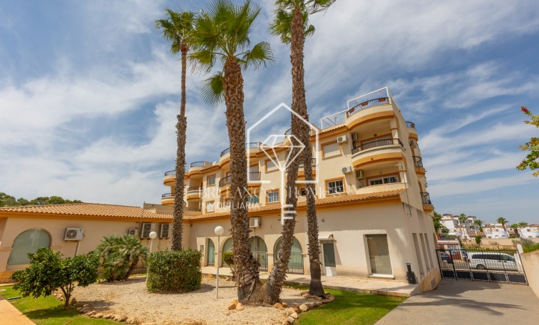 Sale - Apartment / flat - Orihuela - Villamartin