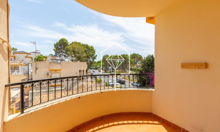 Sale - Apartment / flat - Orihuela - Villamartin