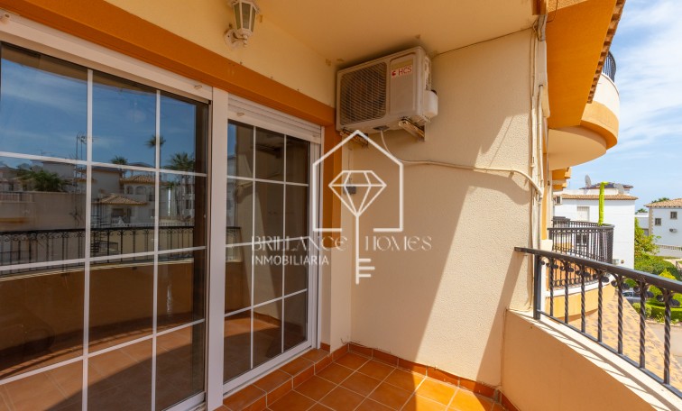 Sale - Apartment / flat - Orihuela - Villamartin