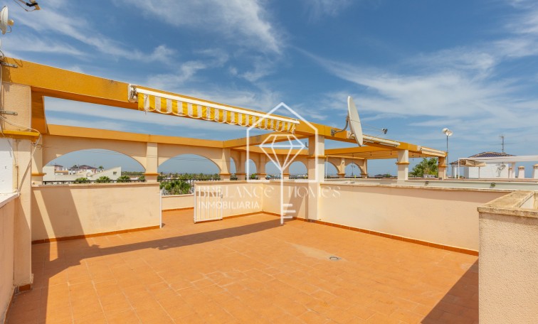Sale - Apartment / flat - Orihuela - Villamartin