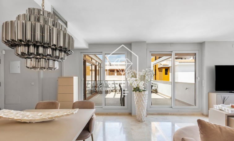Sprzedaż - Apartment/mieszkanie - Torrevieja - Punta Prima