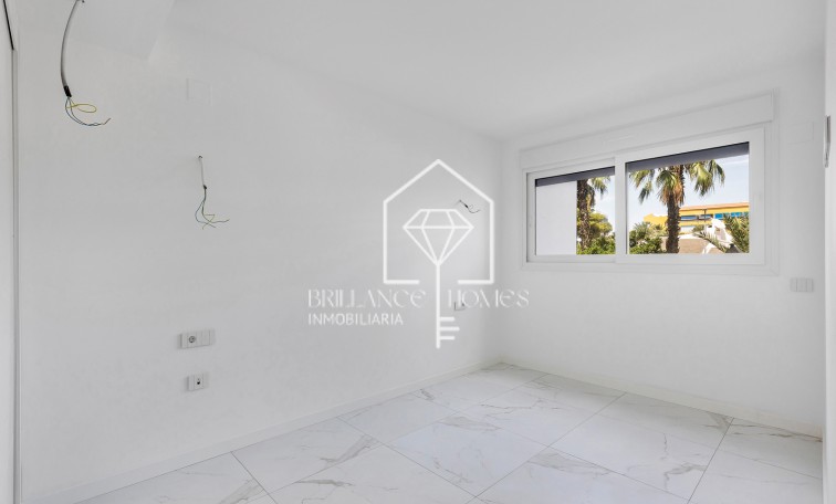 Resale - Wohnung - Torrevieja - Punta Prima