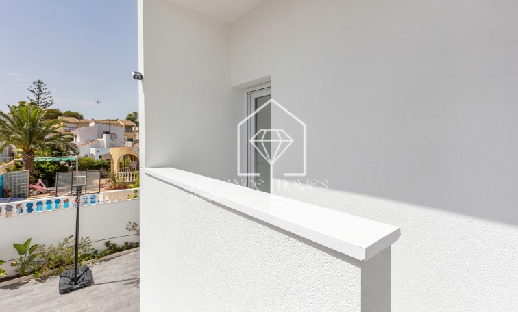Revente - Villa - Torrevieja - Los Balcones