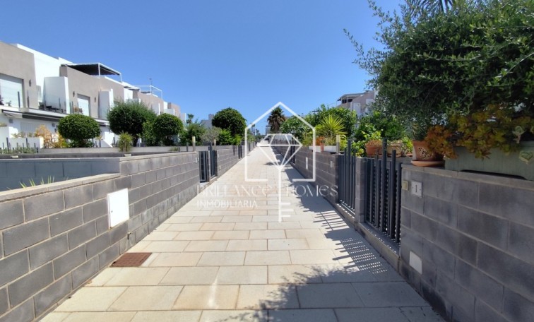 Revente - Corner townhouse - Torrevieja