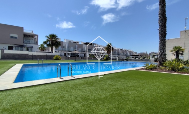 Revente - Corner townhouse - Torrevieja