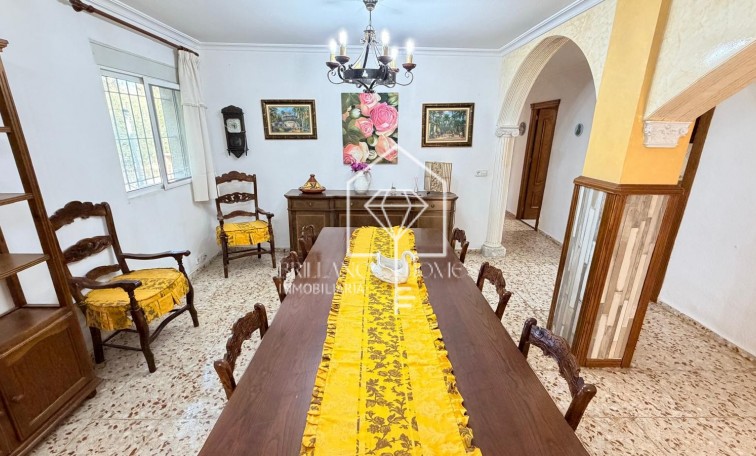 Revente - Detached villa - Crevillente