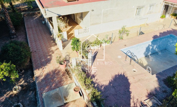 Revente - Detached villa - Crevillente