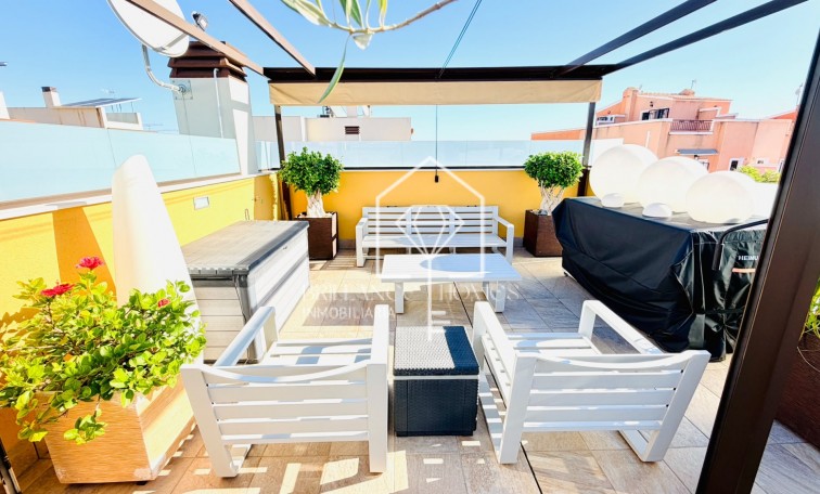 Resale - Semi Detached Villa - Los Montesinos - La Herada