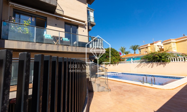 Sale - Apartment / flat - Torrevieja - Rocio del Mar