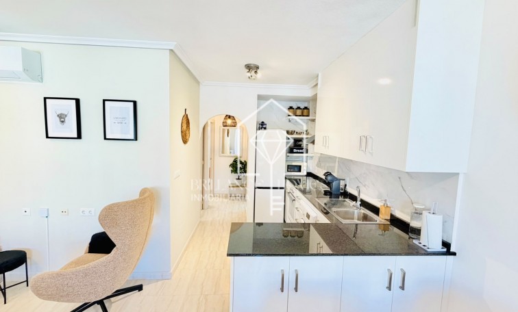 Resale - Semi Detached Villa - Daya Vieja