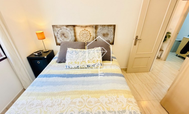 Resale - Semi Detached Villa - Daya Vieja