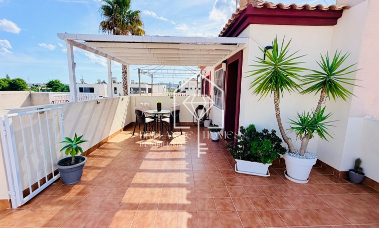 Resale - Semi Detached Villa - Daya Vieja