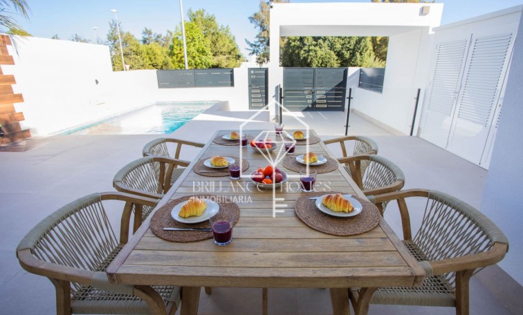 Sale - Detached villa - Dolores