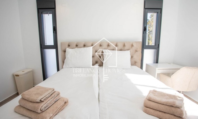 Sale - Detached villa - Dolores