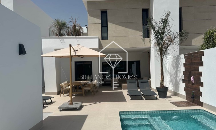 Sale - Detached villa - Dolores