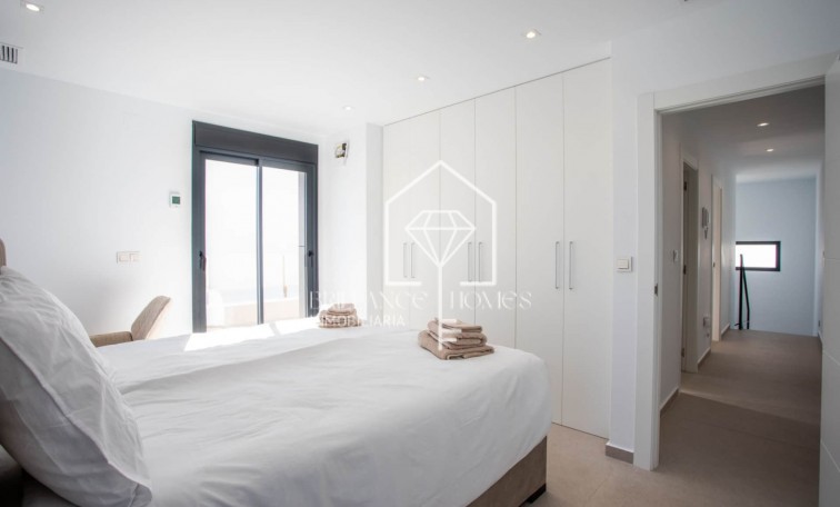 Sale - Detached villa - Dolores