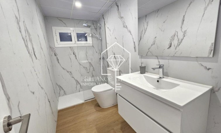 Sale - Apartment / flat - Port of Mazarrón