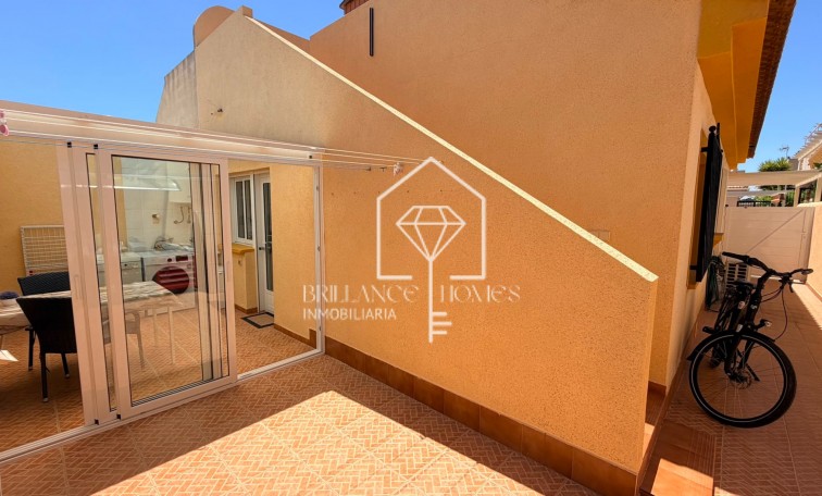 Segunda mano - Semi Detached Villa - Los Montesinos - Urbanizacion montesol