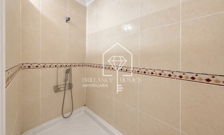 Resale - Wohnung - Orihuela Costa - La Florida