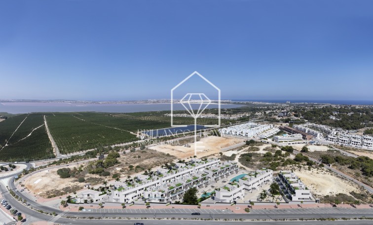 Nouvelle construction - Villa - Torrevieja - Los Balcones - Los Altos del Edén
