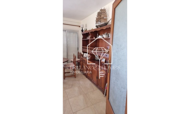 Resale - Wohnung - Los Arenales del Sol - Arenales