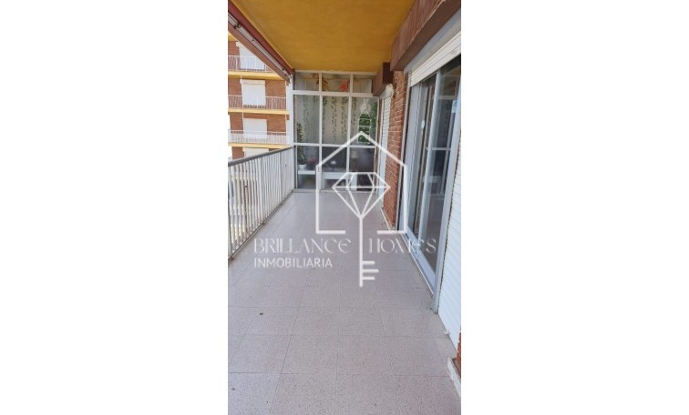 Resale - Wohnung - Los Arenales del Sol - Arenales