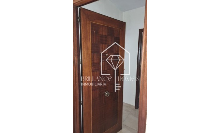 Resale - Wohnung - Los Arenales del Sol - Arenales