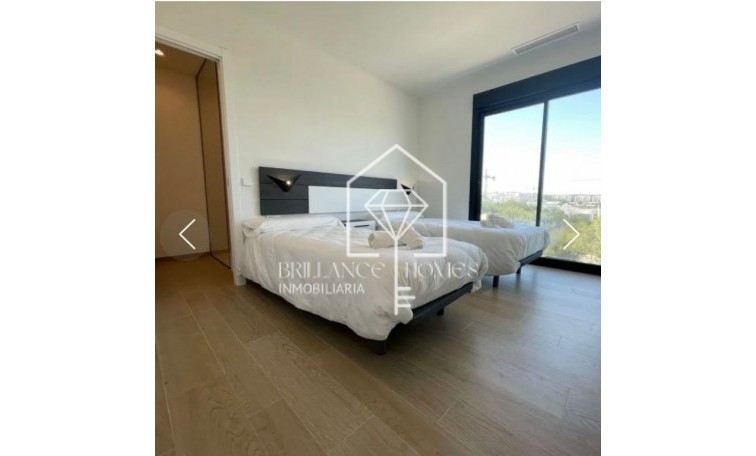 Sprzedaż - Apartament - Las Colinas Golf