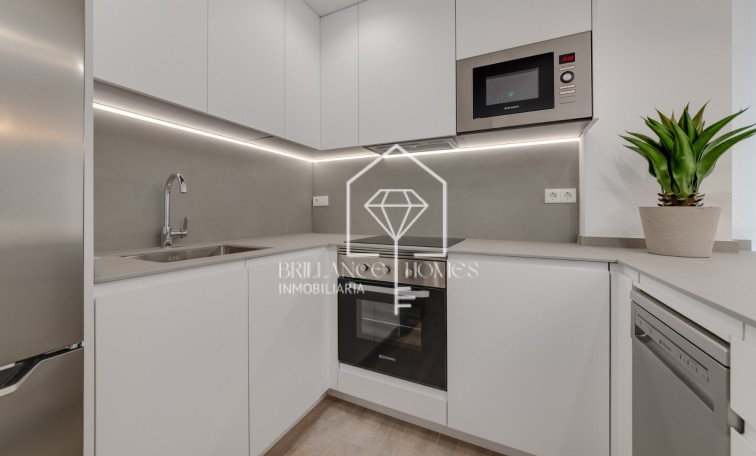 Nouvelle construction - Appartement / flat - Los Arenales del Sol - Arenales