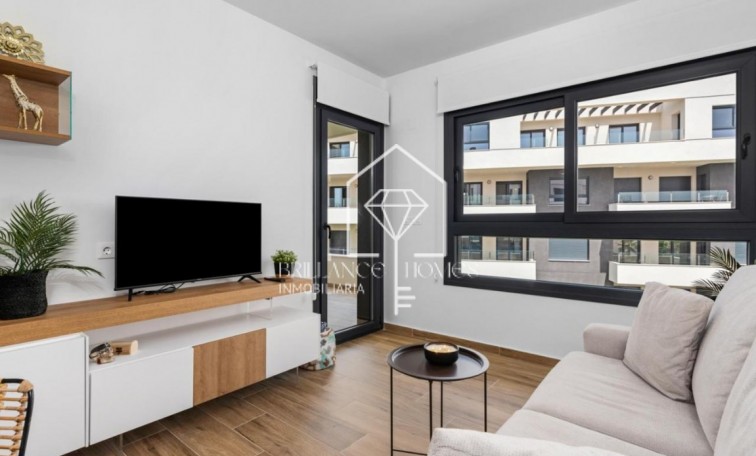 Segunda mano - Apartment - Villamartin