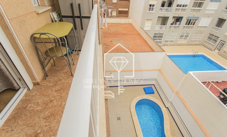 Sale - Apartamento - Torrevieja - Playa de los Locos