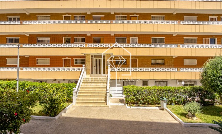 Revente - Apartment - Punta Prima