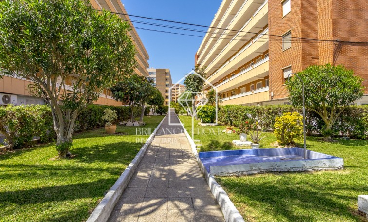 Resale - Apartment - Punta Prima