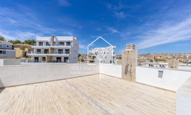 Resale - Villa - Orihuela Costa - Urbanización Blue Lagoon y T-2 Filipinas Oeste