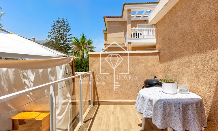 Resale - Apartment - Orihuela Costa - La Zenia