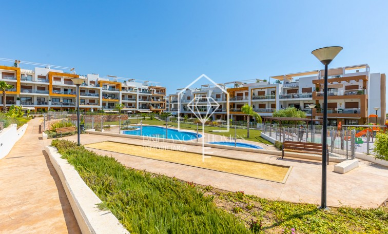 Revente - Apartment - Orihuela Costa - Villamartín-Las Filipinas