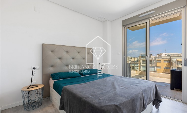 Sprzedaż - Penthouse - Orihuela Costa - Villamartín-Las Filipinas